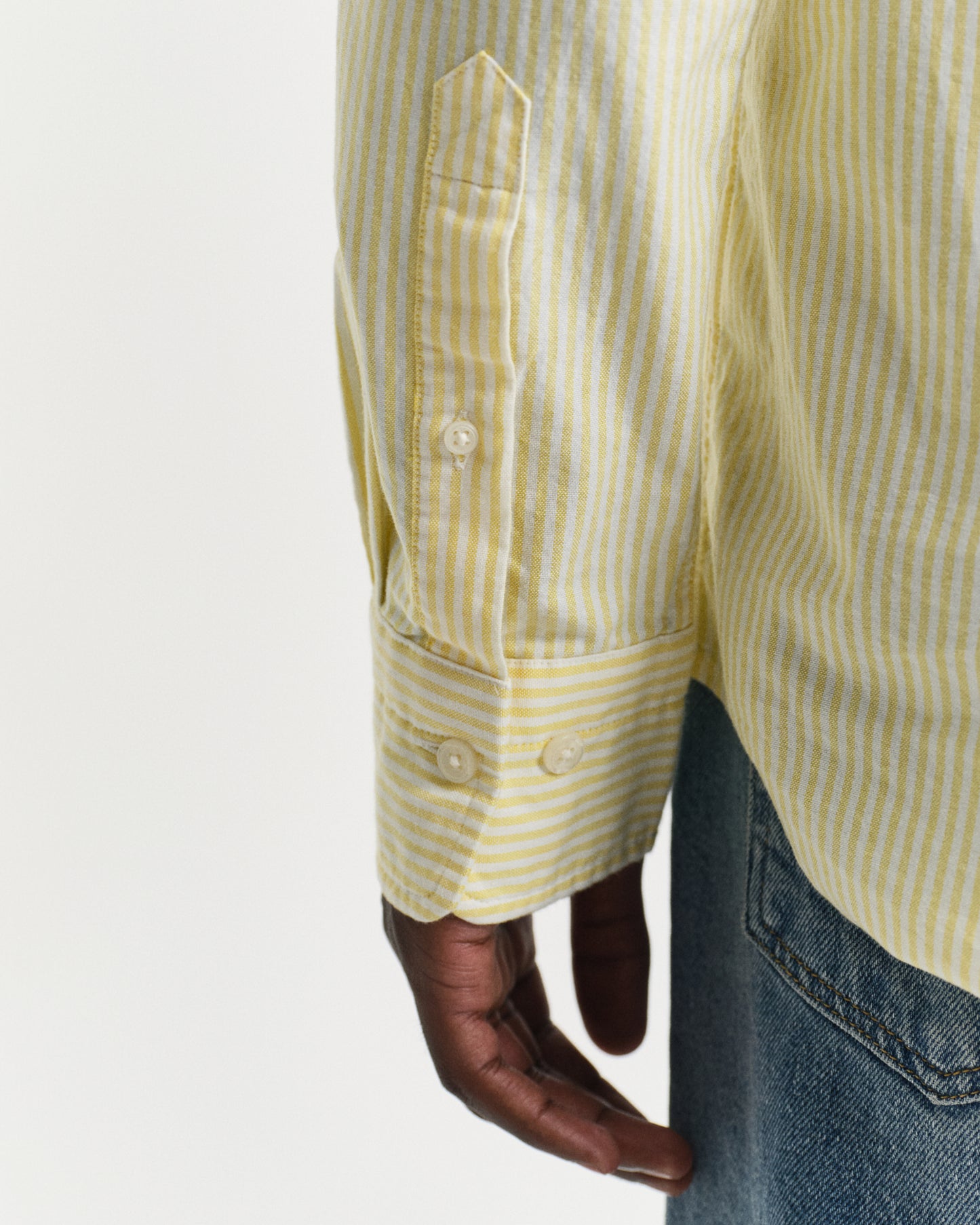 BANANA YELLOW, REG CLASSIC OXFORD STRIPE SHIRT, CLOSE-UP BY GANT AU.