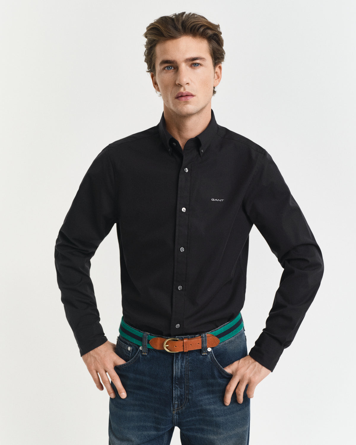 BLACK, SLIM PINPOINT OXFORD SHIRT, FRONT-VIEW BY GANT AU.