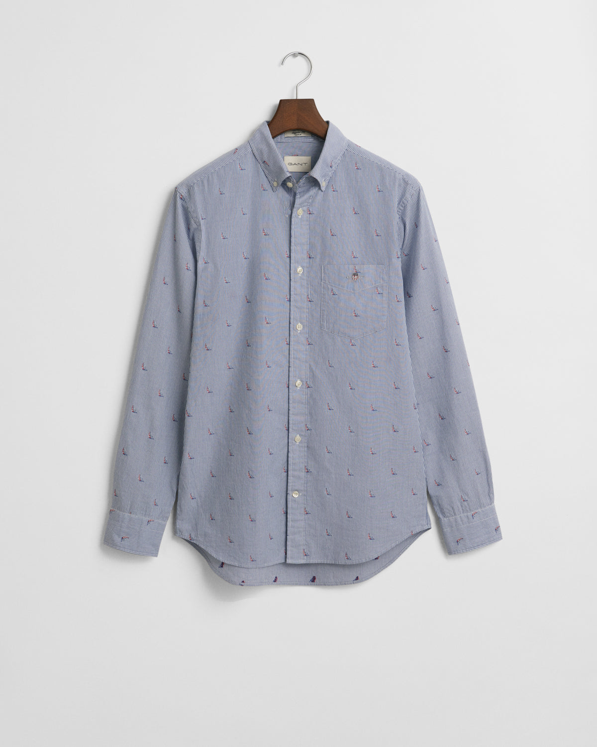 COLLEGE BLUE, REG SAILING FIL COUPE SHIRT, FLAT-LAY BY GANT AU.
