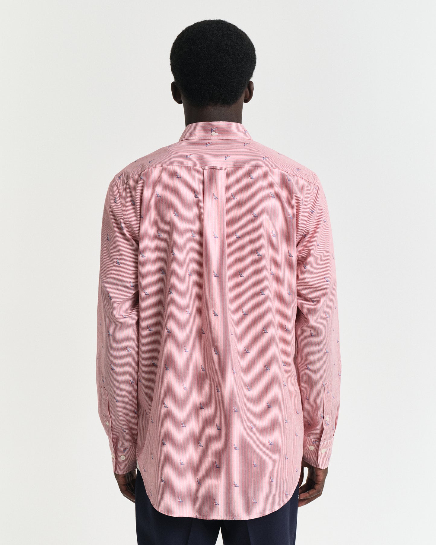 RUBY RED, REG SAILING FIL COUPE SHIRT, BACK-VIEW BY GANT AU.