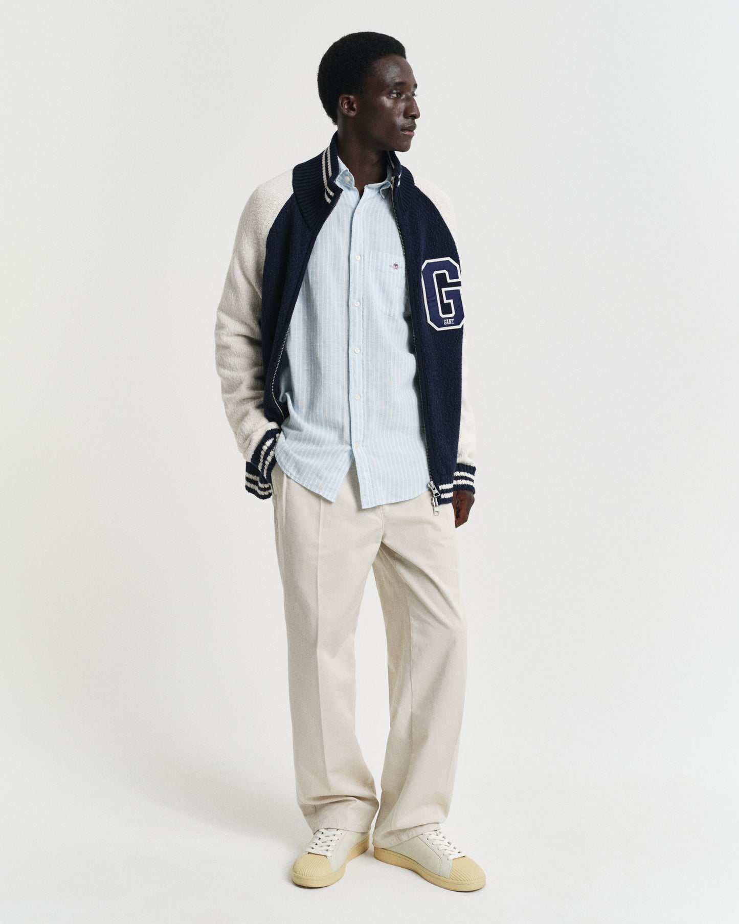 FRESH BLUE, REG COTTON LINEN STRIPE SHIRT BY GANT AU.
