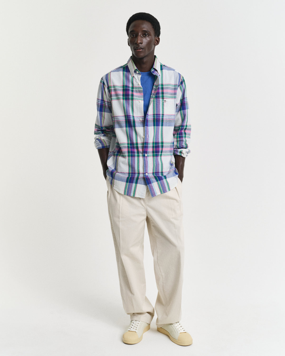 EGGSHELL, REG SEERSUCKER MADRAS SHIRT BY GANT AU.