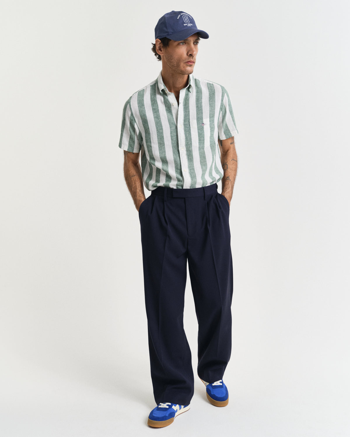 WOODY GREEN, REG COTTON LINEN STRIPE SS SHIRT BY GANT AU.