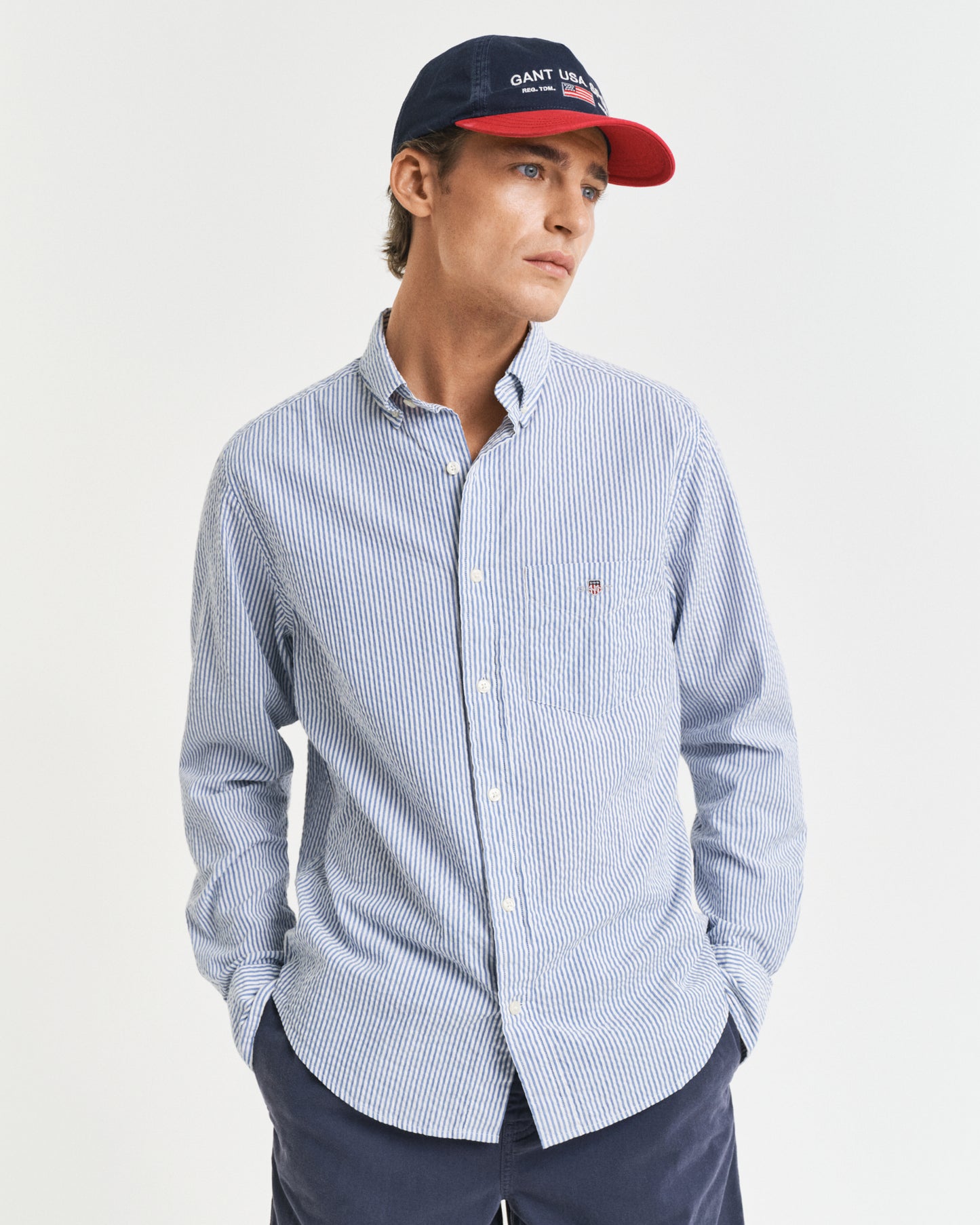 MODEL WEARING REG SEERSUCKER STRIPE SHIRT