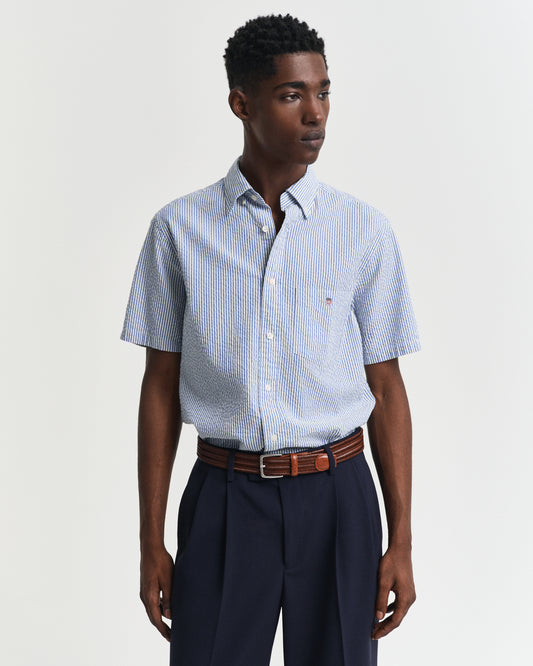 RICH BLUE, REG SEERSUCKER STRIPE SS SHIRT, FRONT-VIEW BY GANT AU.