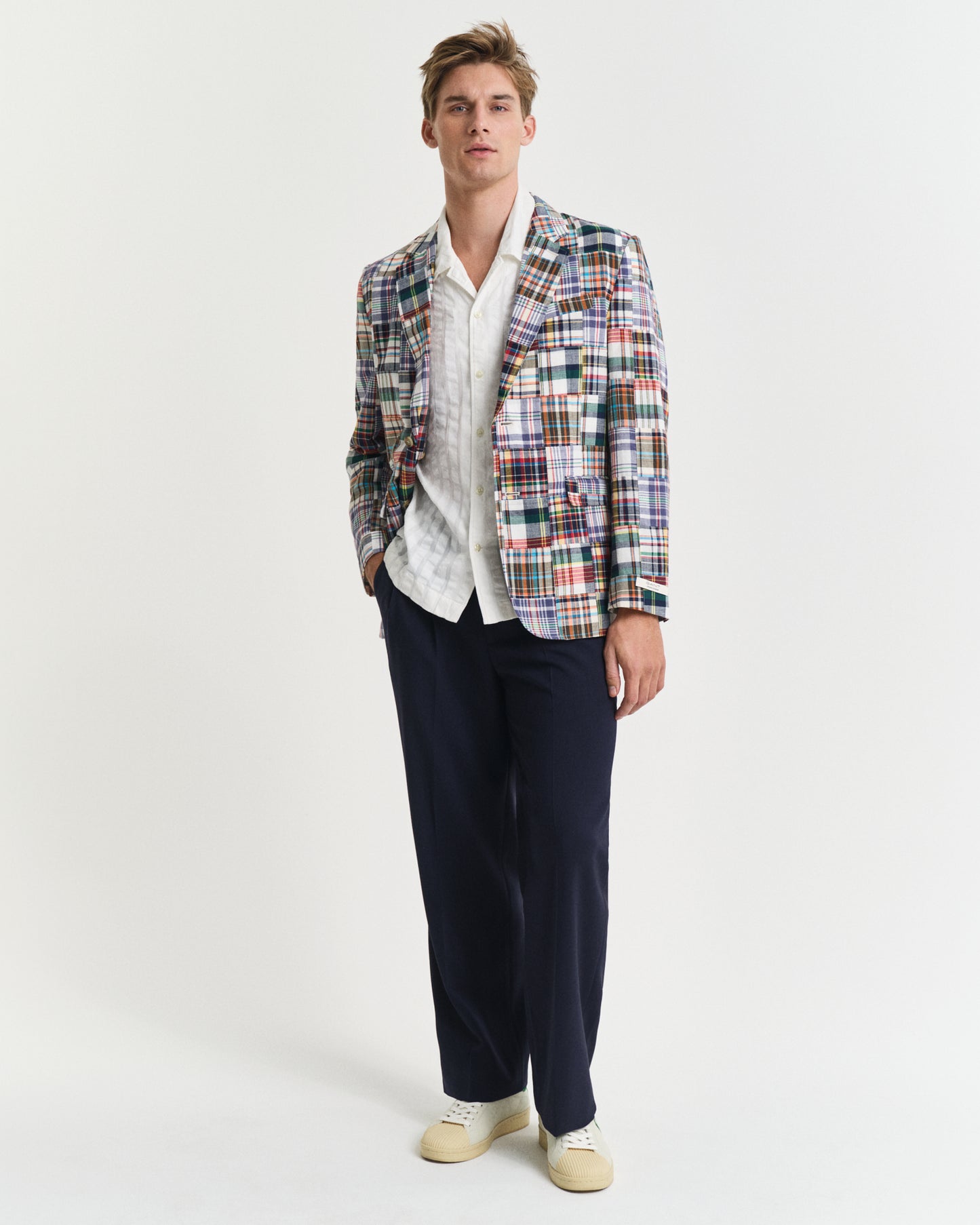 EGGSHELL, REL SEERSUCKER RESORT SHIRT BY GANT AU.