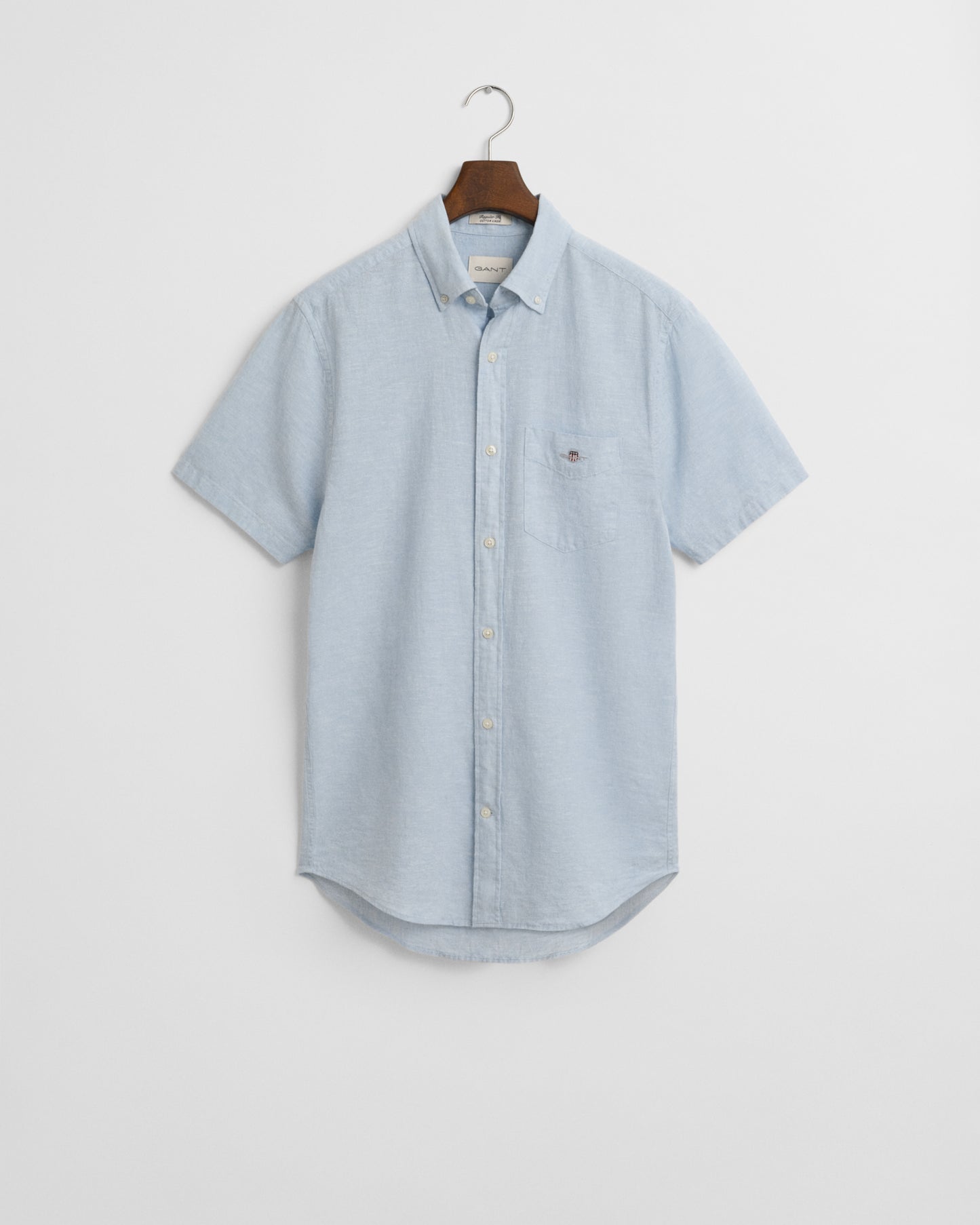 FRESH BLUE, REG COTTON LINEN SS SHIRT, FLAT-LAY BY GANT AU.