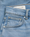 SEMI LIGHT BLUE, CROPPED SLIM STRETCH JEANS, CLOSE-UP BY GANT AU.