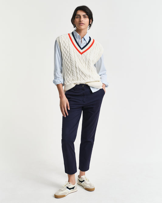 EVENING BLUE, SLIM CHINOS, FRONT-VIEW BY GANT AU.