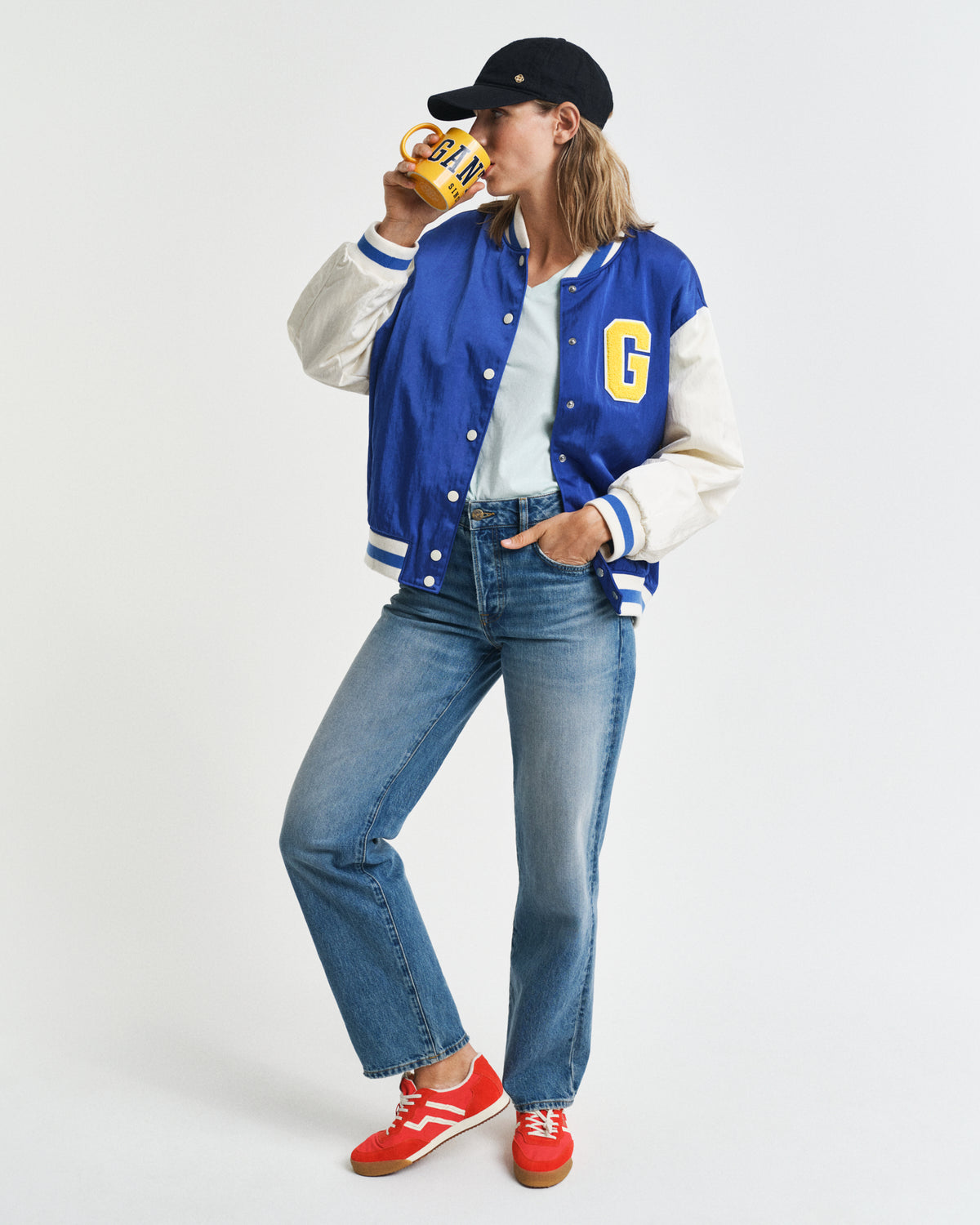 FADED MINT, REG SUNFADED SS V-NECK T-SHIRT BY GANT AU.