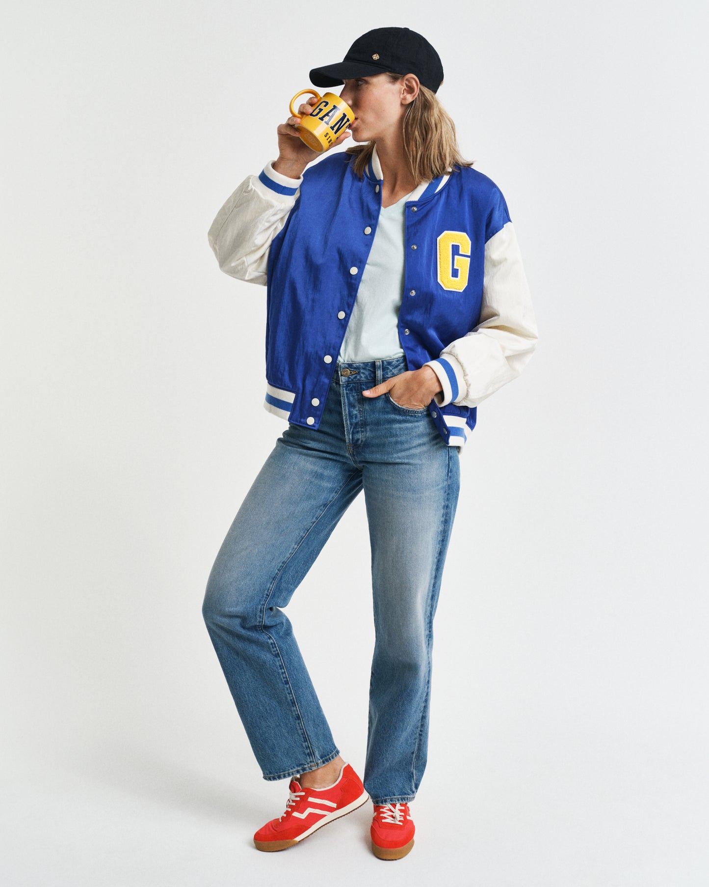 FADED MINT, REG SUNFADED SS V-NECK T-SHIRT BY GANT AU.