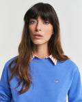 PERFECT BLUE, SHIELD C-NECK SWEAT, CLOSE-UP BY GANT AU.