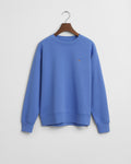 PERFECT BLUE, SHIELD C-NECK SWEAT, FLAT-LAY BY GANT AU.