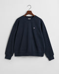 EVENING BLUE, SHIELD C-NECK SWEAT, FLAT-LAY BY GANT AU.