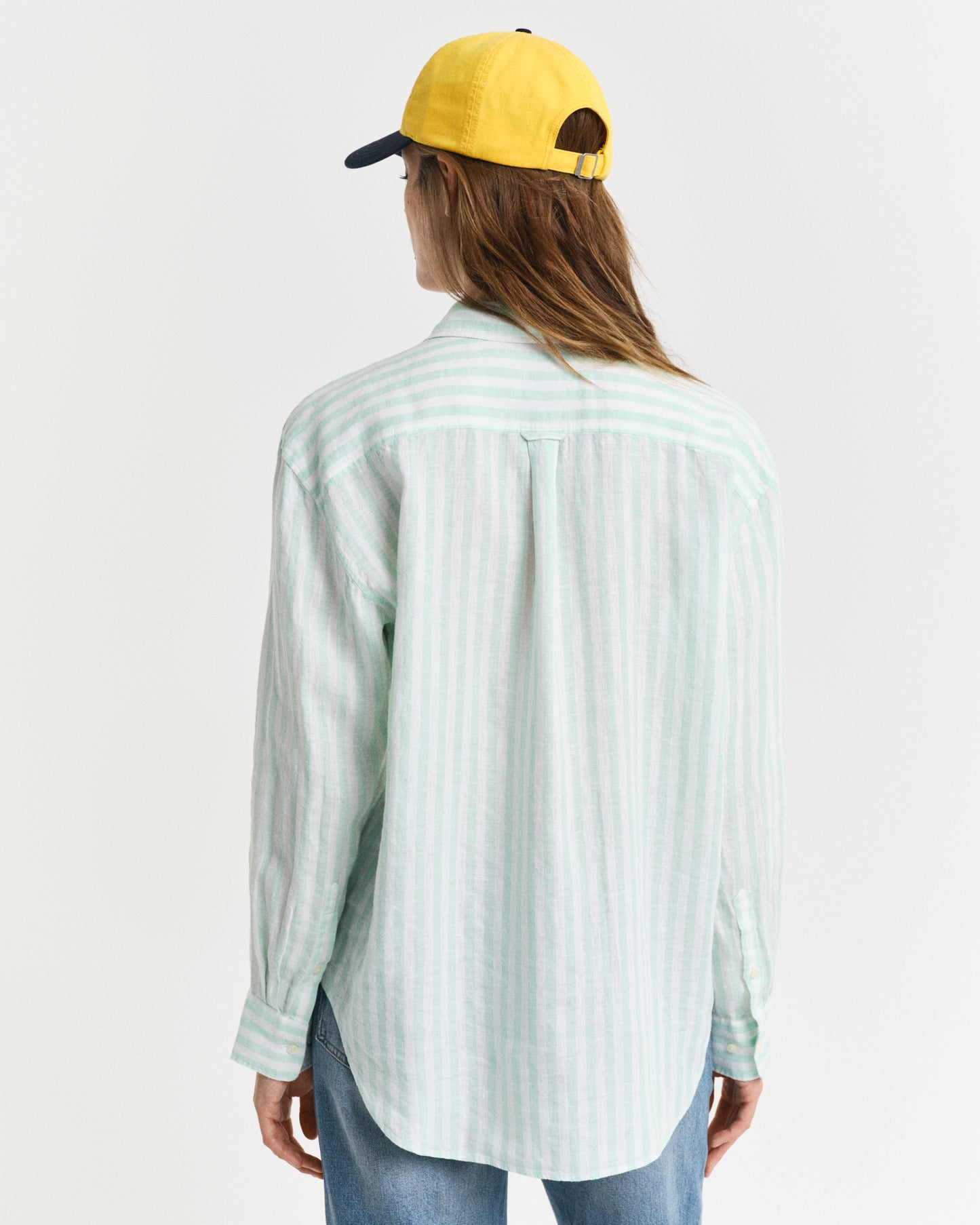 FADED MINT, REL STRIPED LINEN SHIRT, BACK-VIEW BY GANT AU.