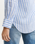 PERFECT BLUE, REL STRIPED LINEN SHIRT, CLOSE-UP BY GANT AU.