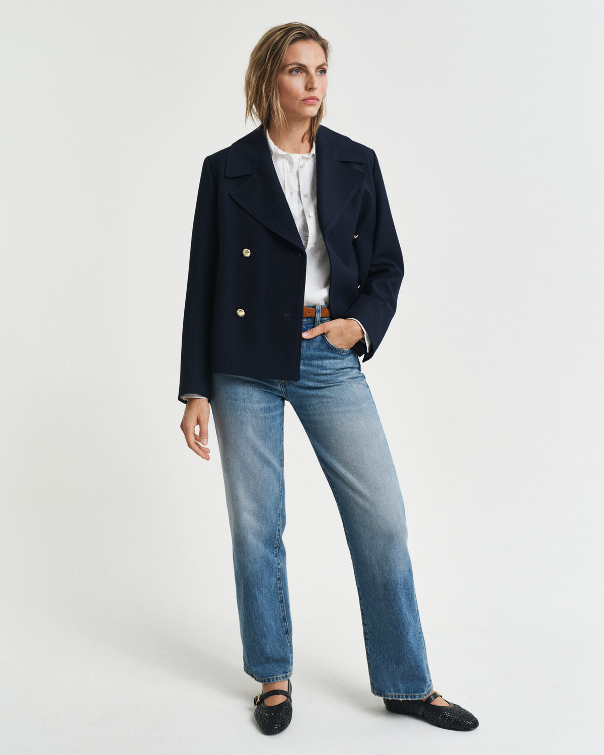 WHITE, REG LINEN SHIRT BY GANT AU.