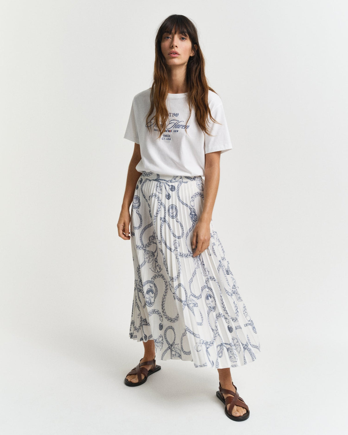CREAM, SAILING PRINT PLEATED SKIRT BY GANT AU.