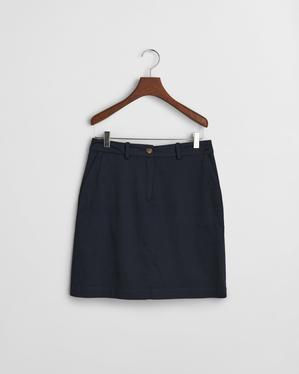 EVENING BLUE, CHINO SKIRT, FRONT-VIEW BY GANT AU.