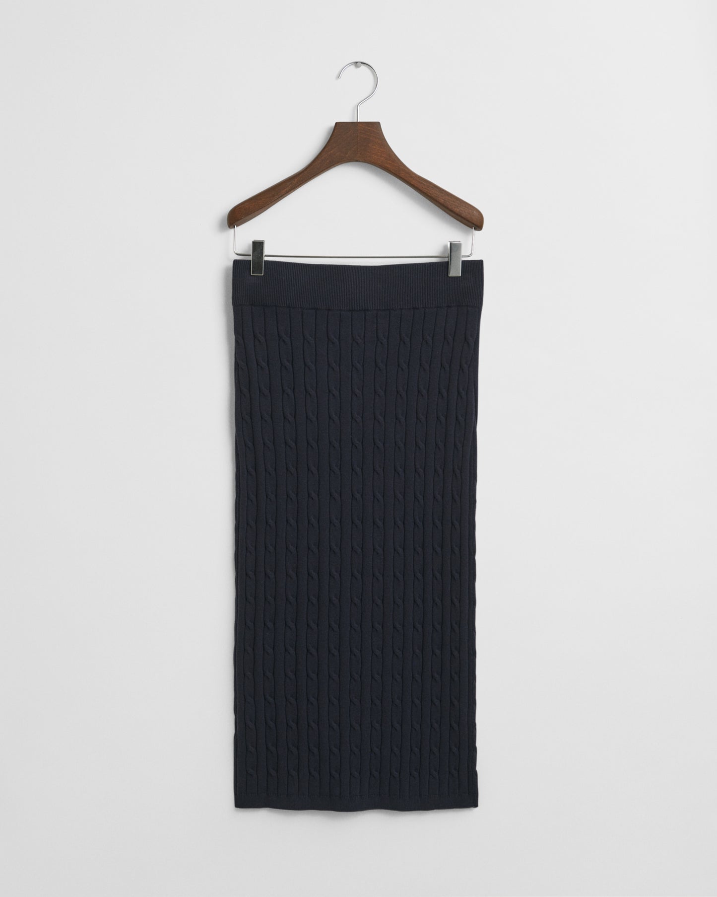 EVENING BLUE, STRETCH COTTON CABLE SKIRT, FLAT-LAY BY GANT AU.