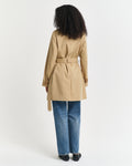 OAK BEIGE, COTTON TRENCH COAT, BACK-VIEW BY GANT AU.