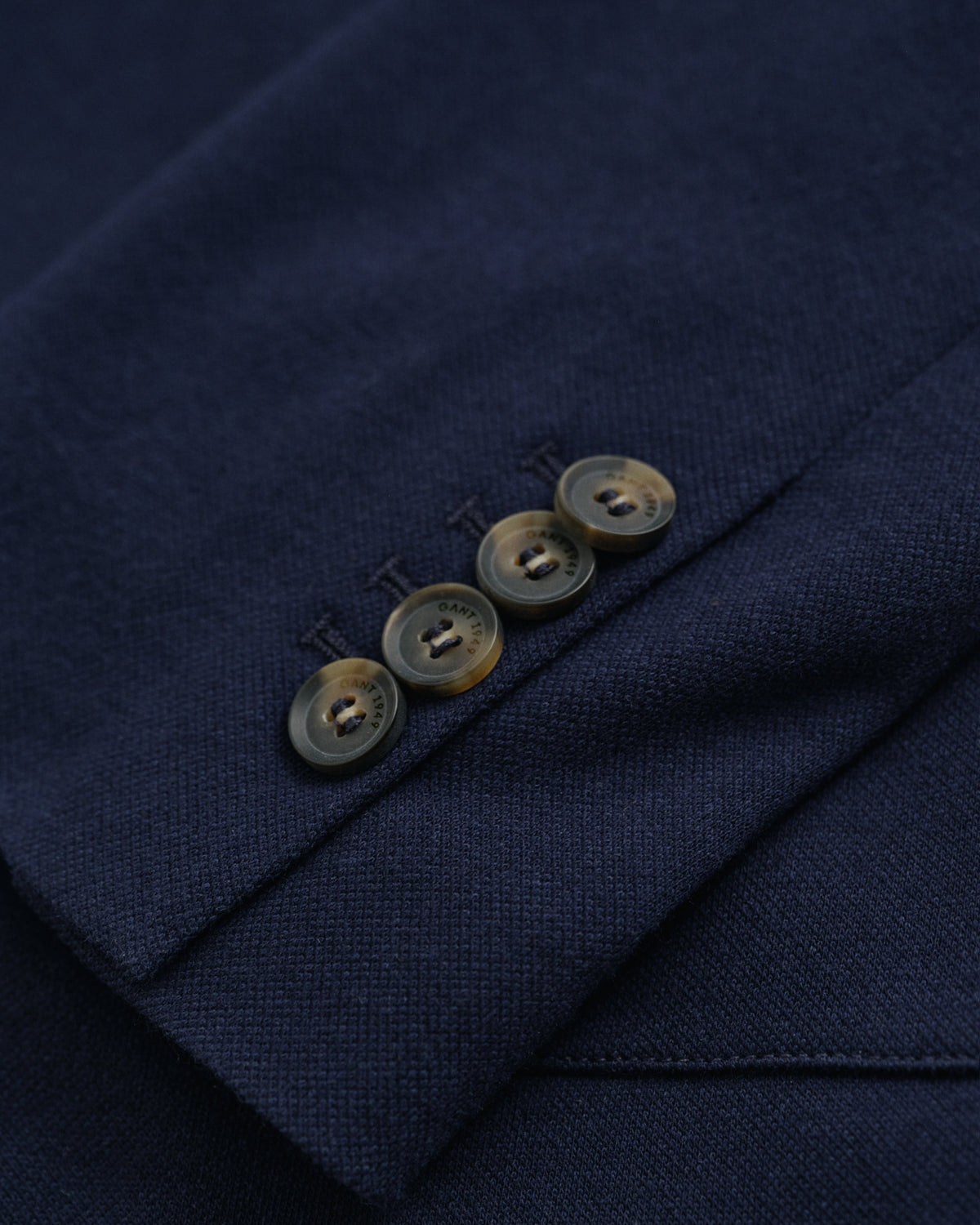 Slim Fit Piqué Blazer