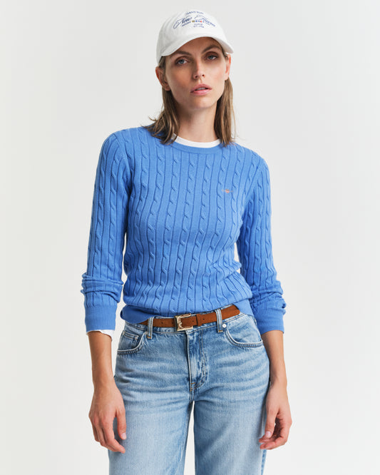 MODEL WEARING STRETCH COTTON CABLE C-NECK