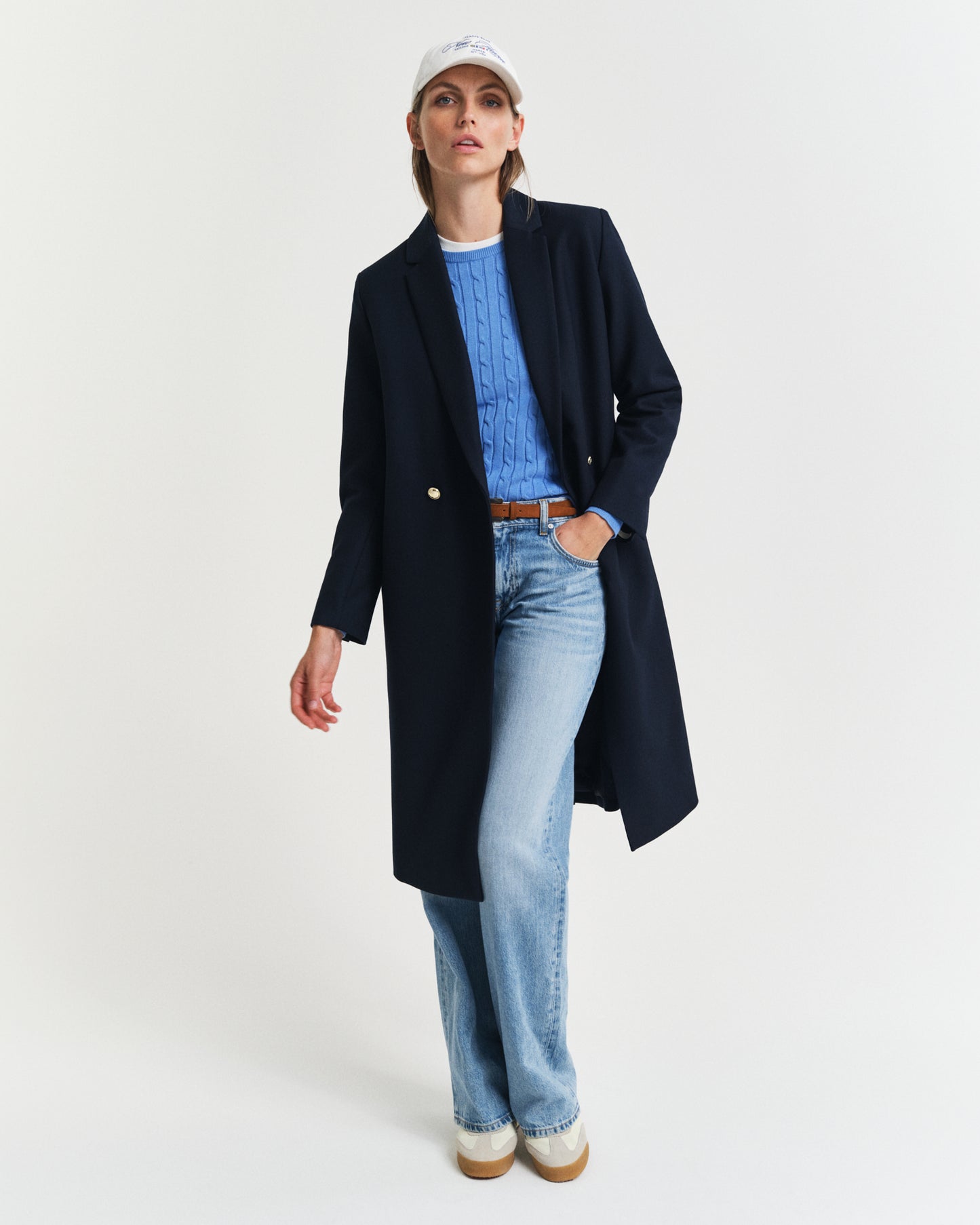 PERFECT BLUE, STRETCH COTTON CABLE C-NECK BY GANT AU.