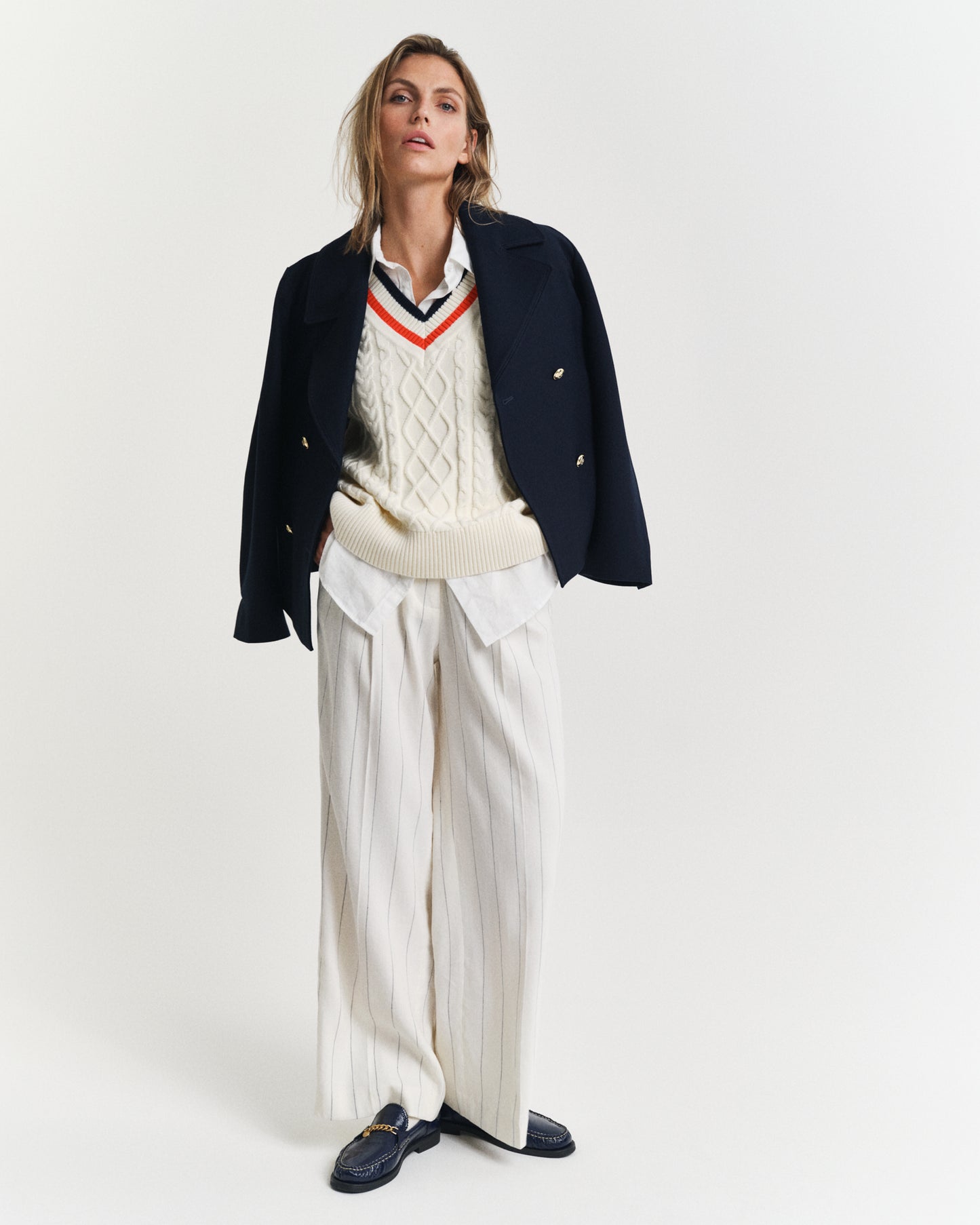 CREAM, CONTRAST CABLE V-NECK VEST BY GANT AU.