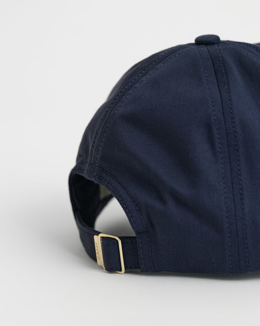 EVENING BLUE, ANCHOR SATIN CAP, CLOSE-UP BY GANT AU.