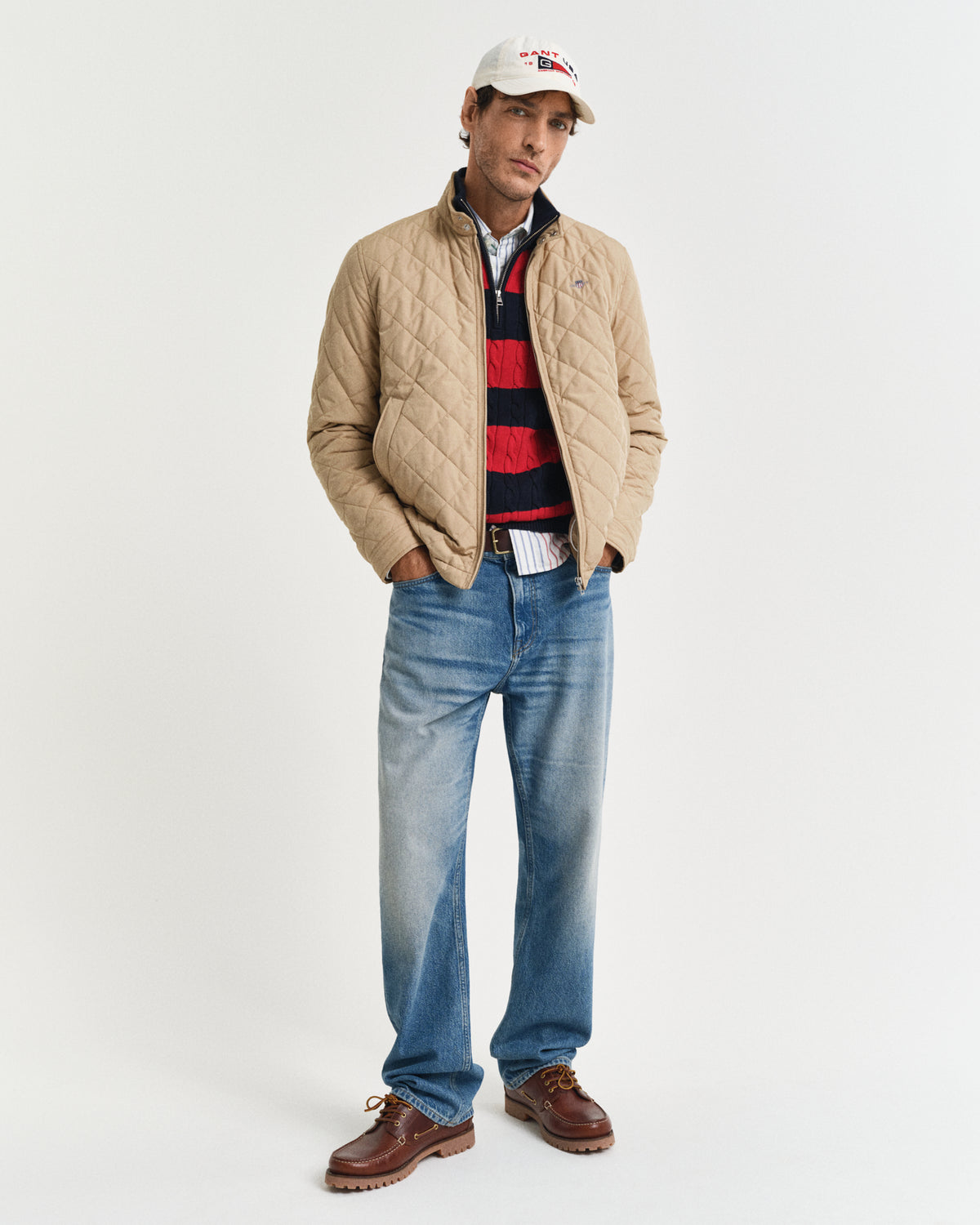 DARK KHAKI, QUILTED WINDCHEATER BY GANT AU.