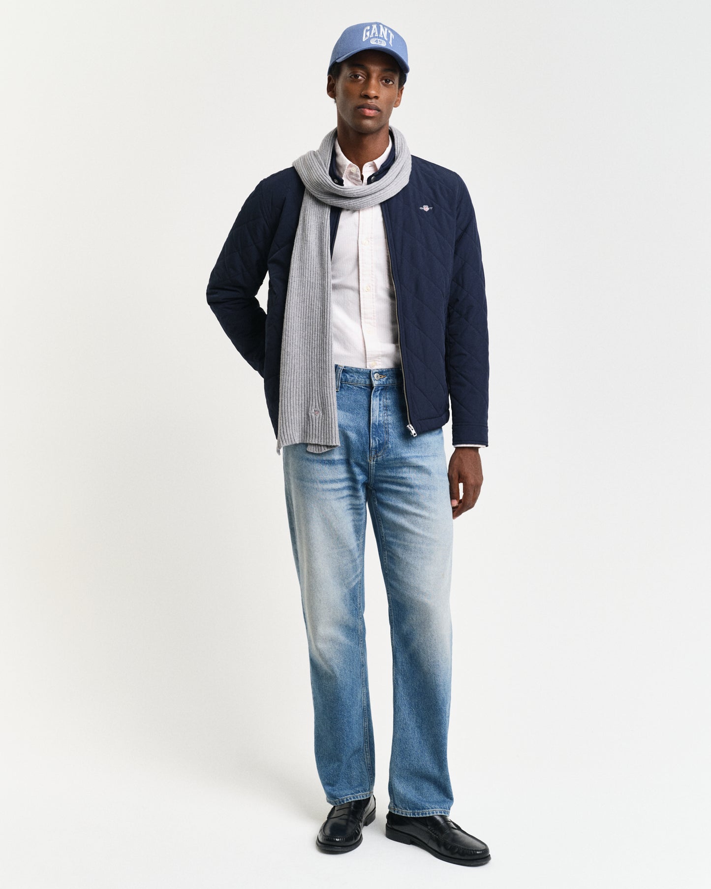 EVENING BLUE, QUILTED WINDCHEATER BY GANT AU.