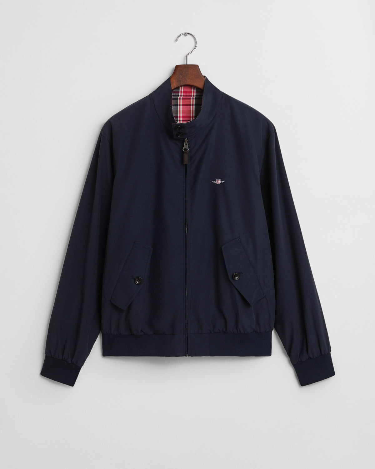 CLASSIC BLUE, REVERSIBLE HARRINGTON JACKET, FLAT-LAY BY GANT AU.