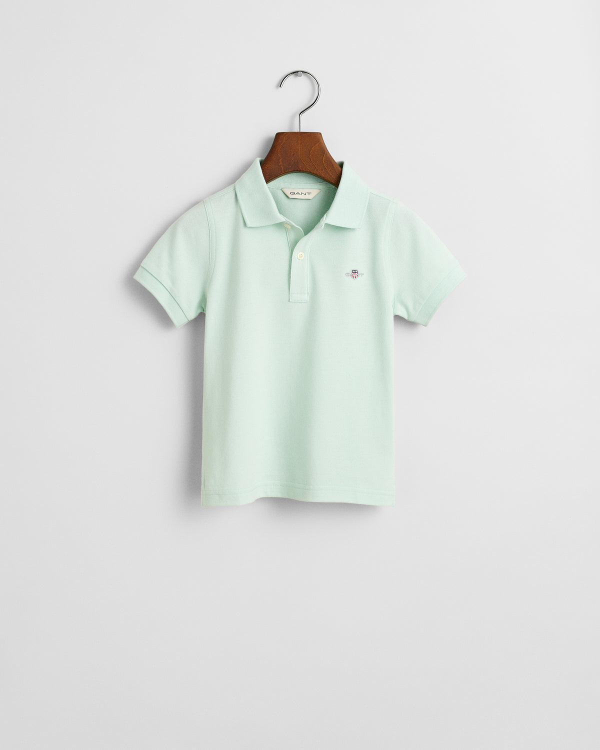 FADED MINT, SHIELD SS PIQUE BY GANT AU.