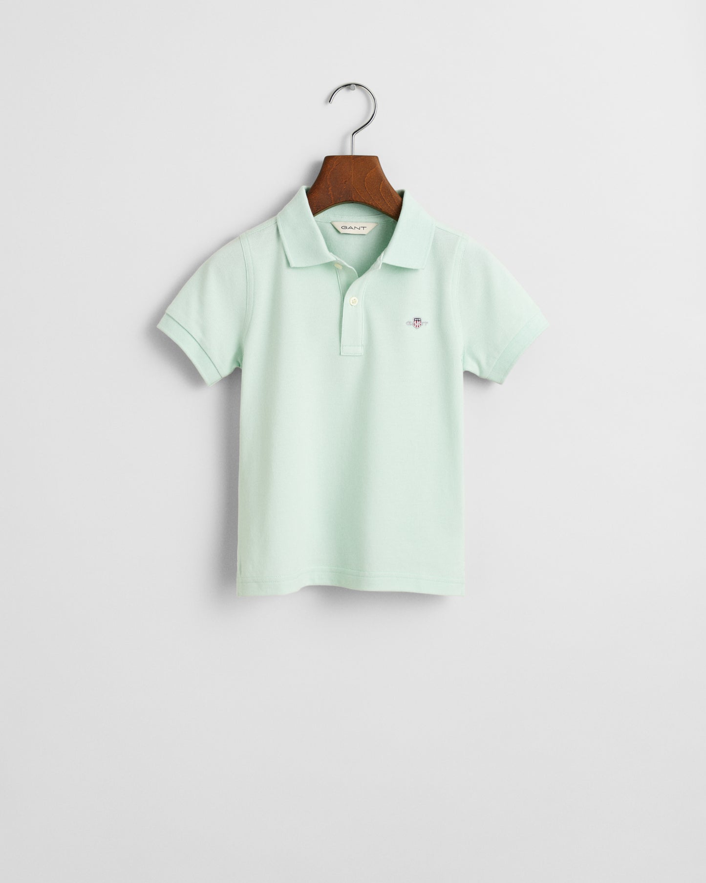 FADED MINT, SHIELD SS PIQUE BY GANT AU.