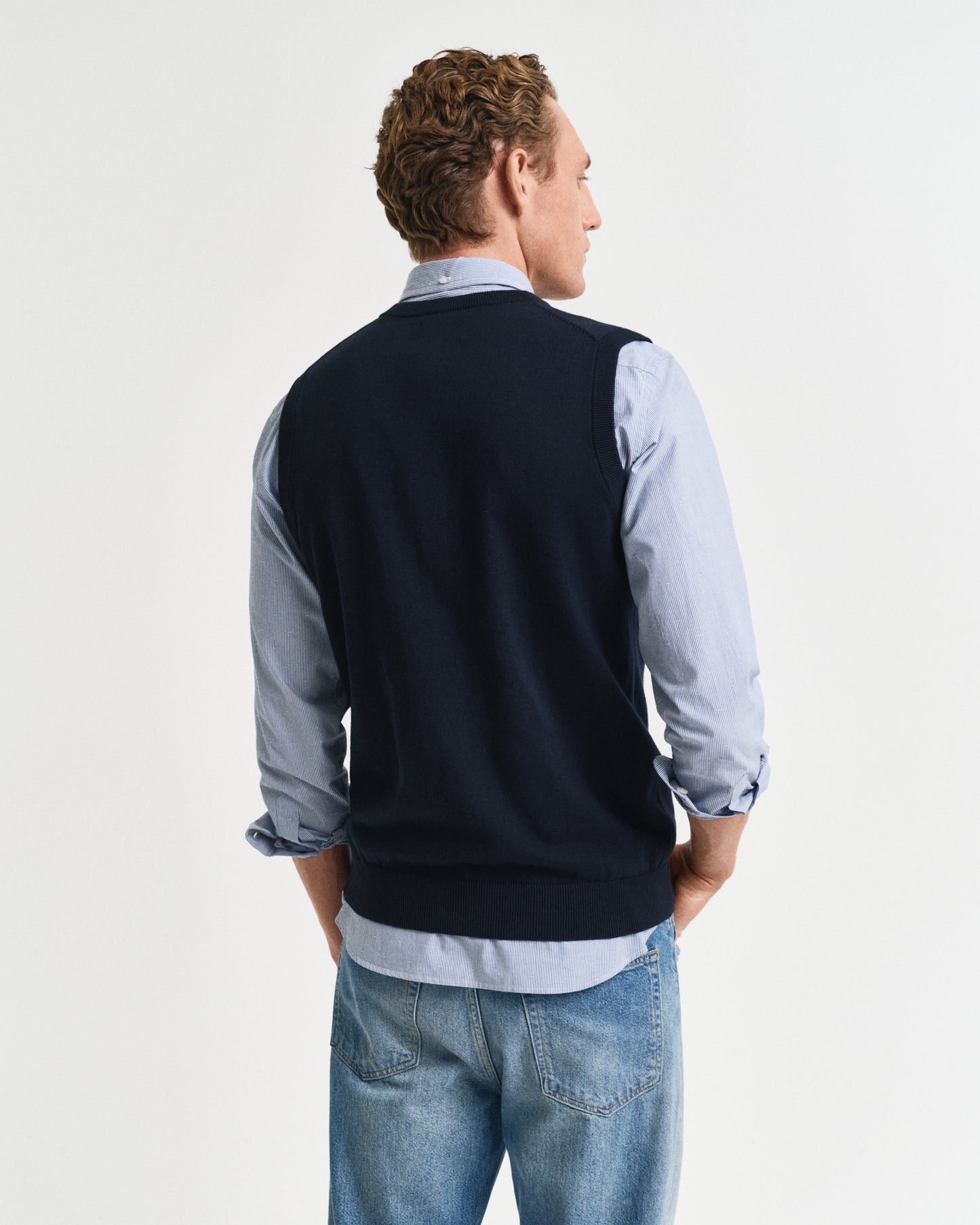 EVENING BLUE, CLASSIC COTTON SLIPOVER, BACK-VIEW BY GANT AU.