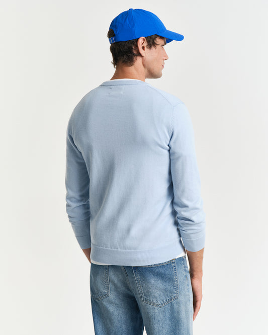 FRESH BLUE, CLASSIC COTTON V-NECK, BACK-VIEW BY GANT AU.