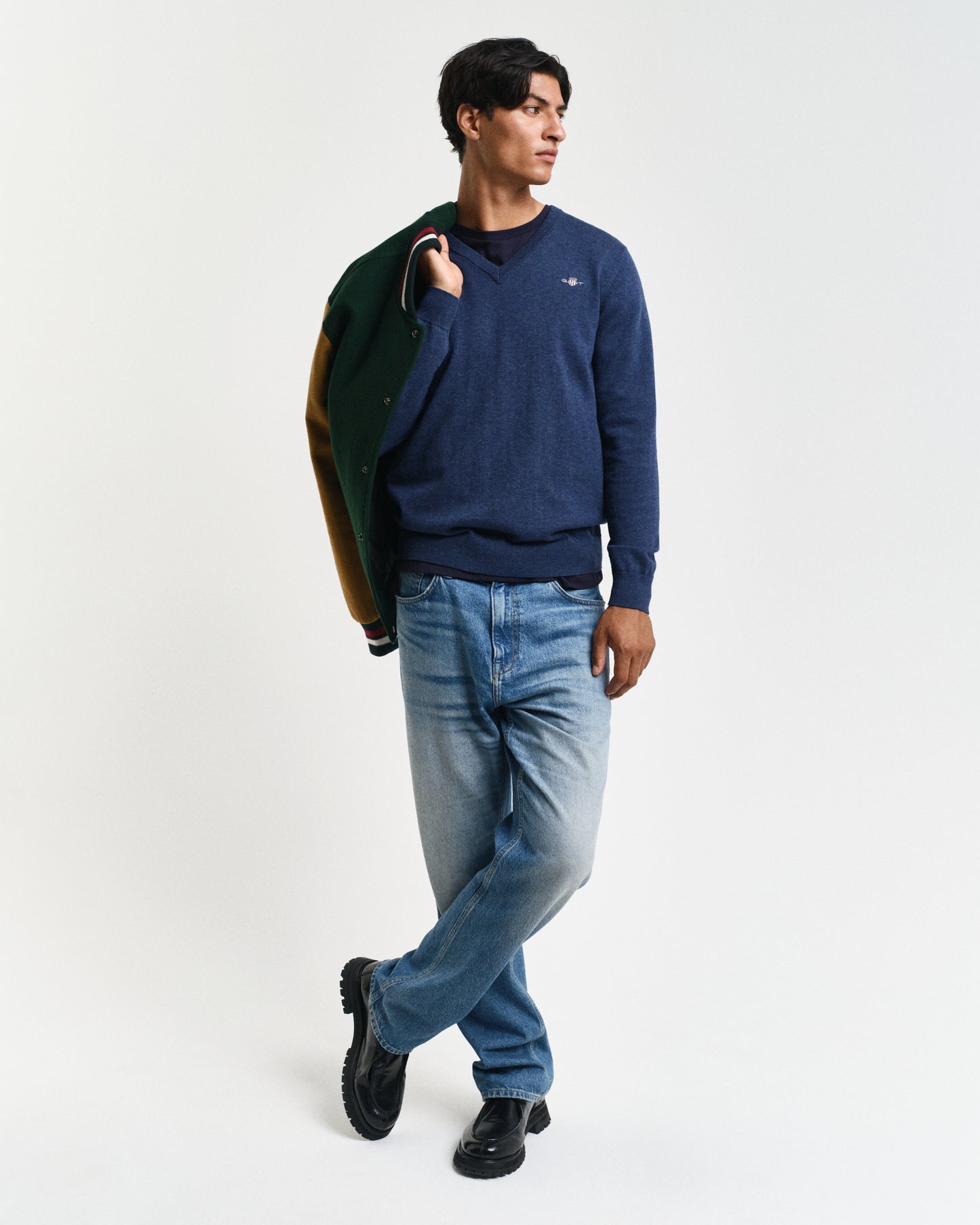 DK JEANSBLUE MELANGE, CLASSIC COTTON V-NECK BY GANT AU.