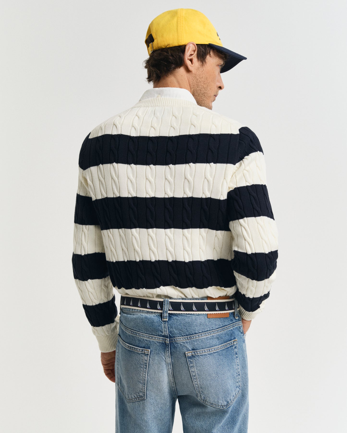 EVENING BLUE, STRIPED COTTON CABLE C-NECK, BACK-VIEW BY GANT AU.