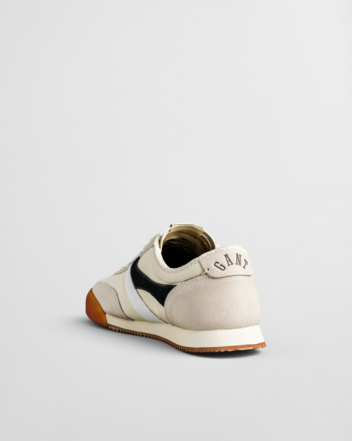 BLACK, BEYLANA, CLOSE-UP BY GANT AU.