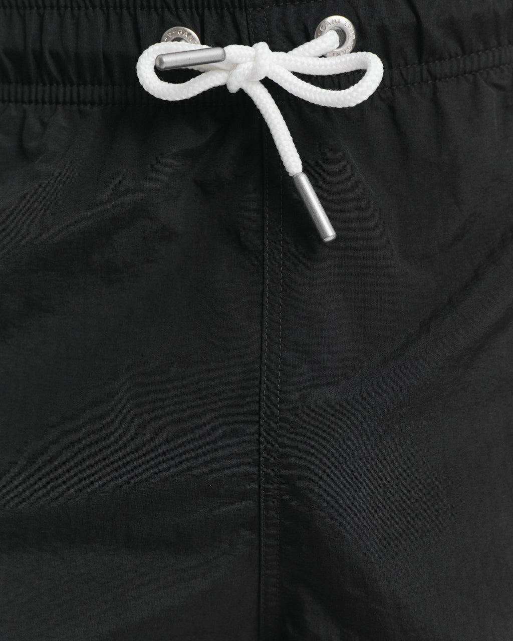 BLACK, SWIM SHORTS, CLOSE-UP BY GANT AU.