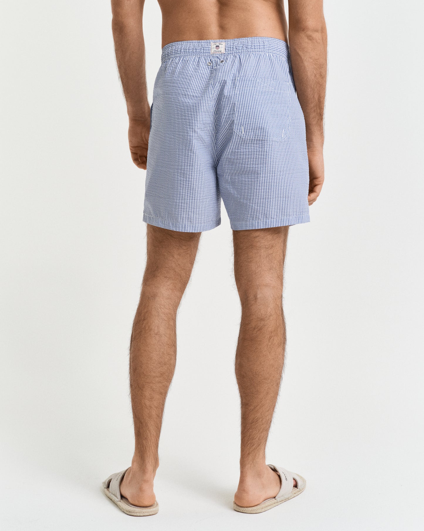 RICH BLUE, SEERSUCKER SWIM SHORTS, BACK-VIEW BY GANT AU.