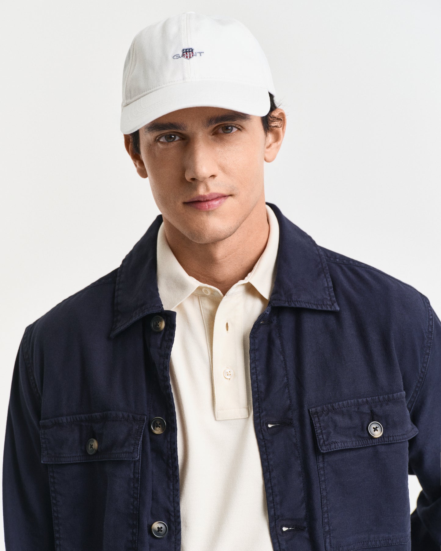EGGSHELL, SHIELD COTTON TWILL CAP BY GANT AU.