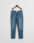MID BLUE WORN IN, SLIM GANT JEANS BY GANT AU.
