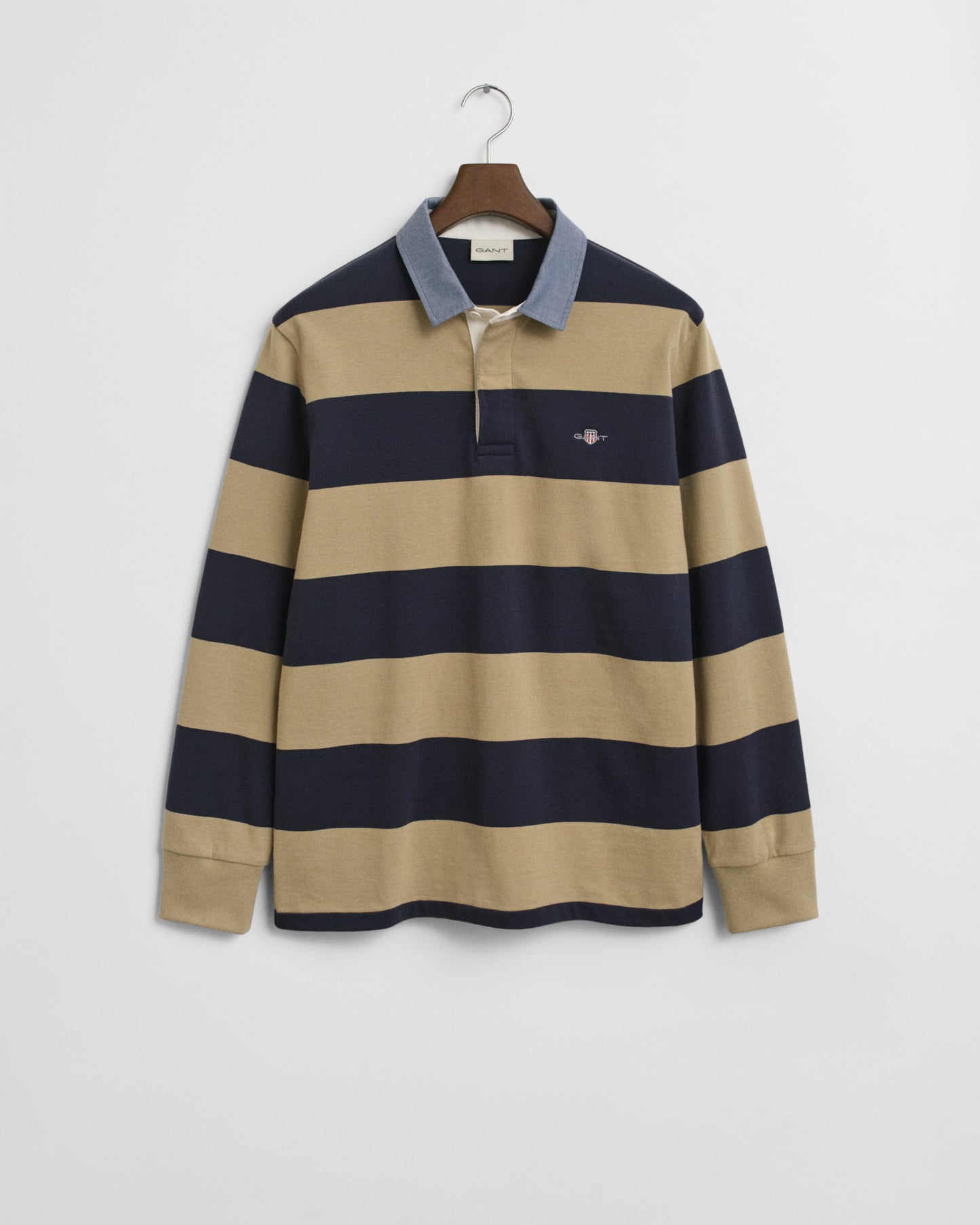 WOODY BEIGE, REG CHAMBRAY STRIPE HEAVY RUGGER BY GANT AU.