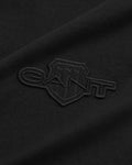 BLACK, REG TONAL SHIELD SS T-SHIRT, CLOSE-UP BY GANT AU.
