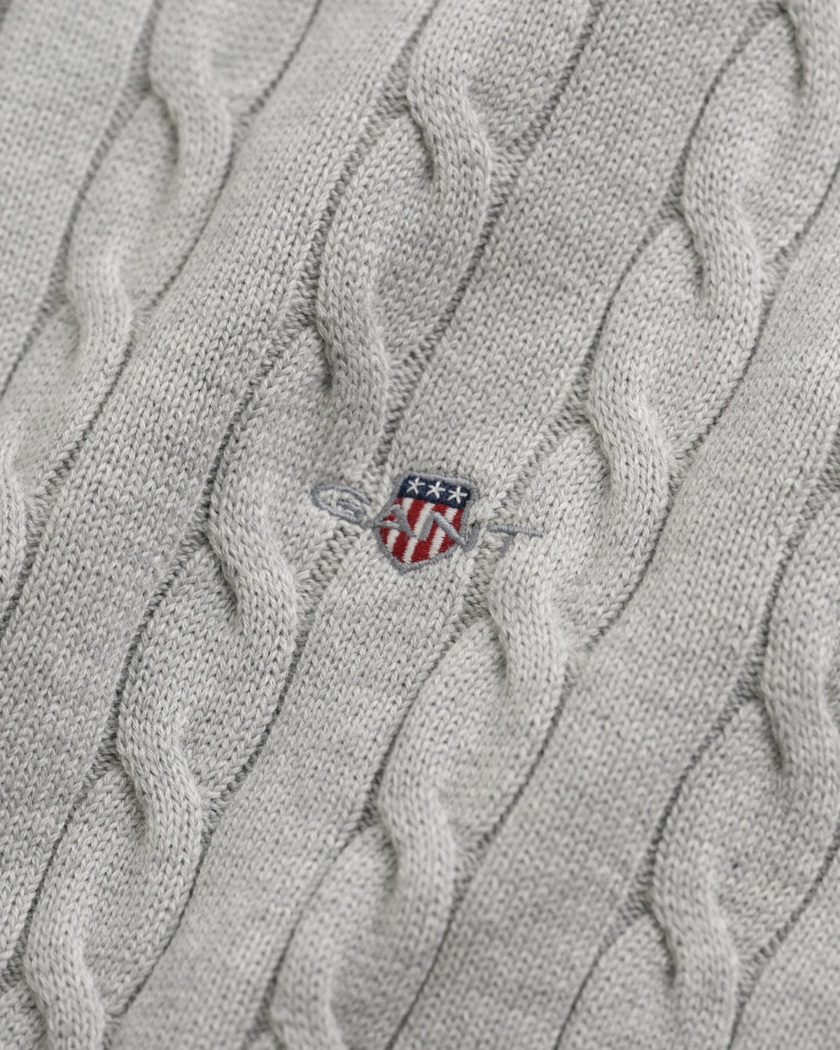 CLOUD GREY MELANGE, COTTON CABLE HALF ZIP, CLOSE-UP BY GANT AU.