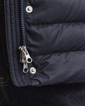 EVENING BLUE, LIGHT DOWN JACKET, CLOSE-UP BY GANT AU.
