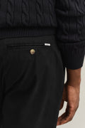 BLACK, Classic Regular Chinos, CLOSE-UP BY GANT AU.