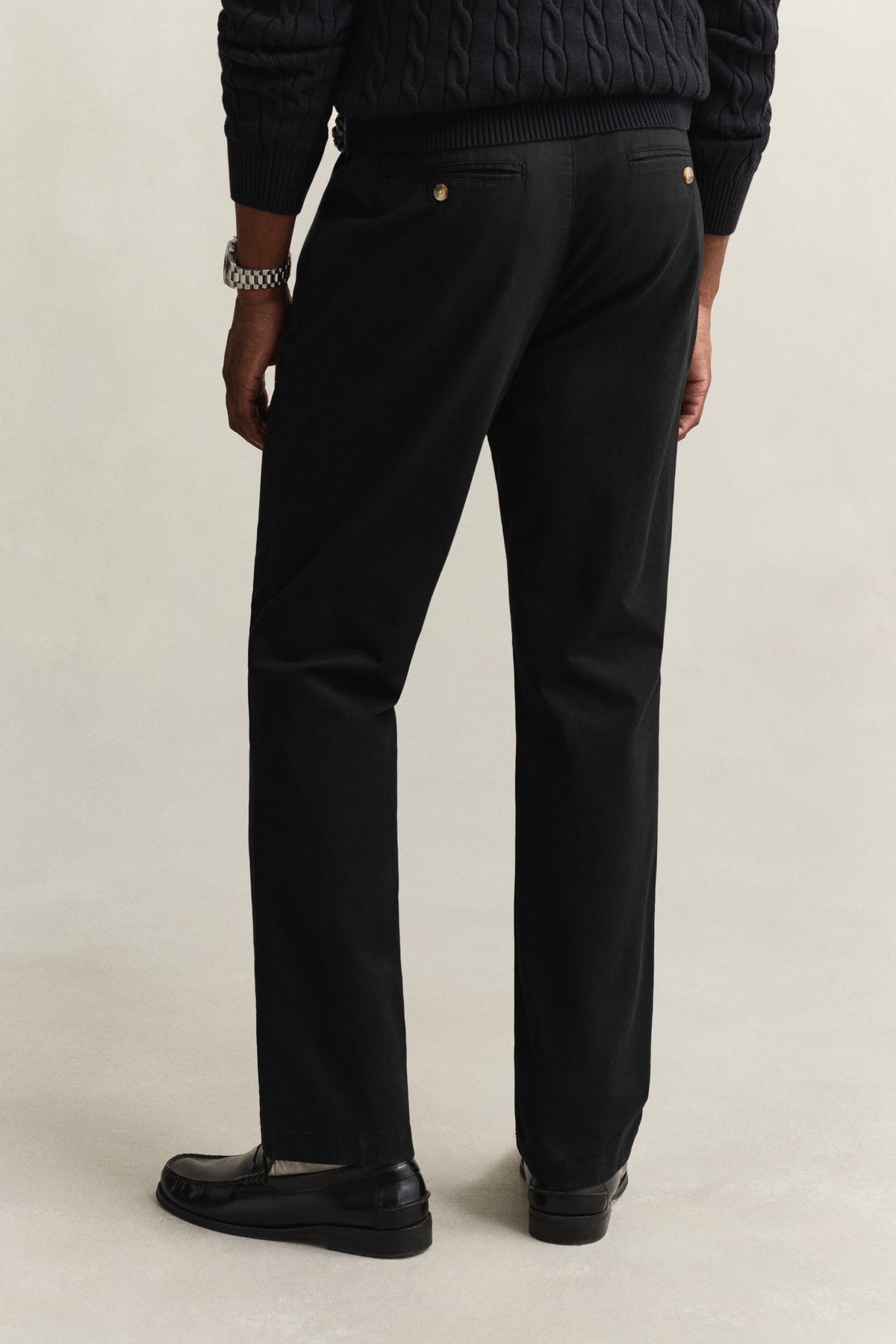 BLACK, Classic Regular Chinos, BACK-VIEW BY GANT AU.